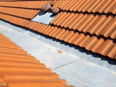 About Leaking Skylight Repair Pros Bonesteel, SD